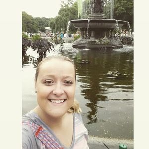 Meet your Posher, Whitney